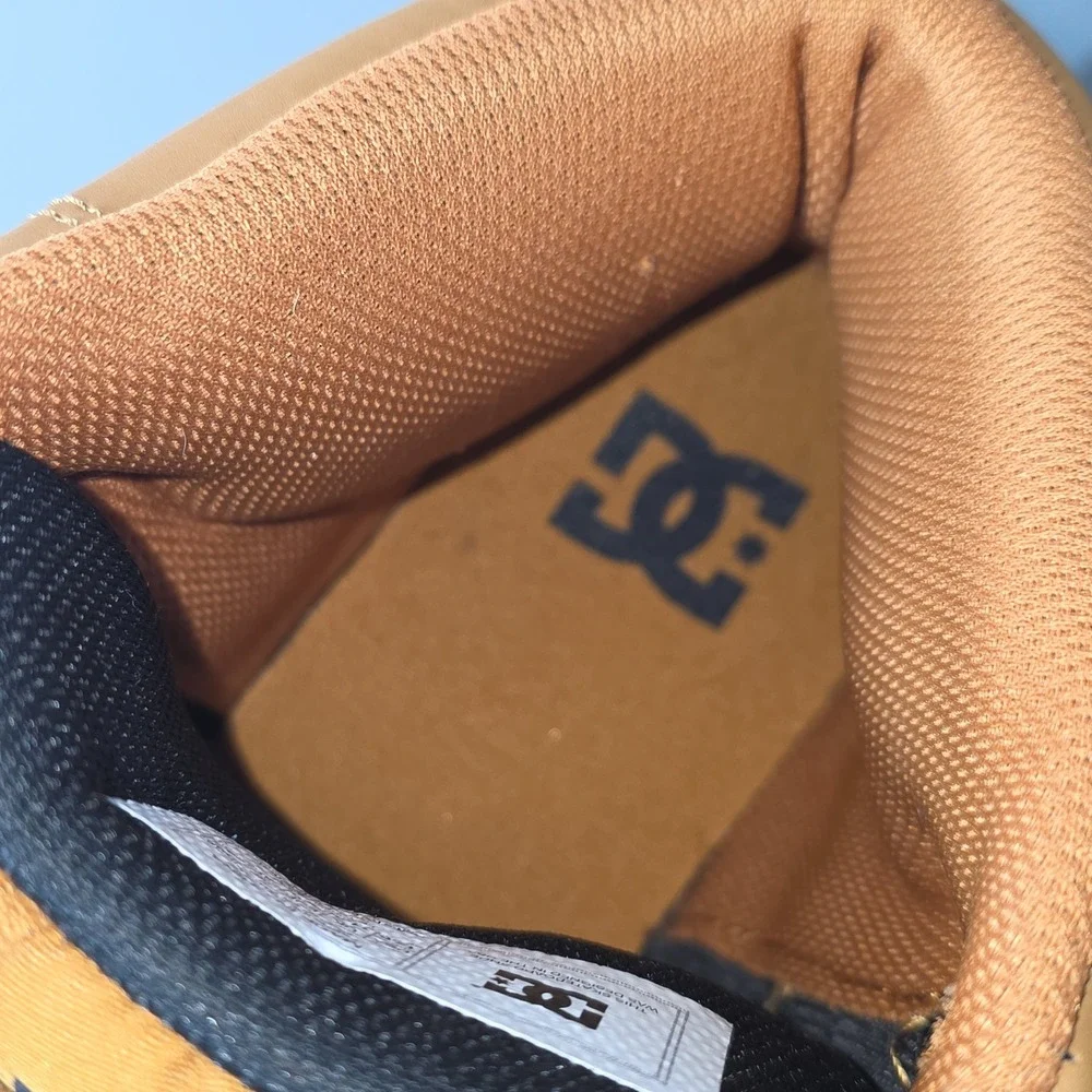 DC Shoes Cure Hi Top Mens 12 Wheat Tan Leather Skate Sneakers ADYS400072